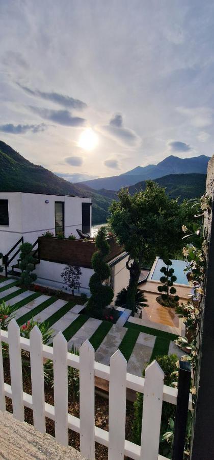 Koman Paradise By Romina Shkodër Extérieur photo