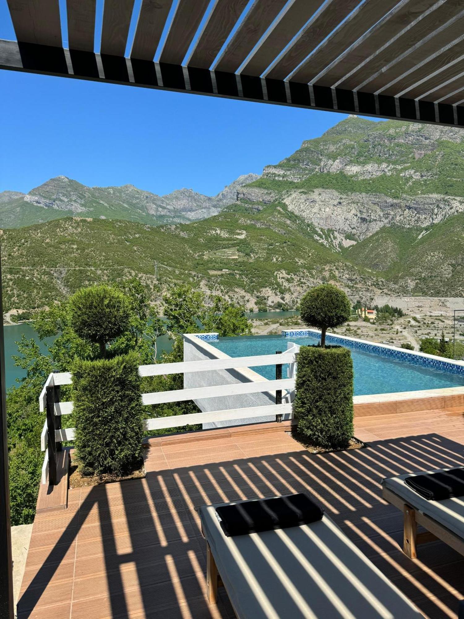 Koman Paradise By Romina Shkodër Extérieur photo